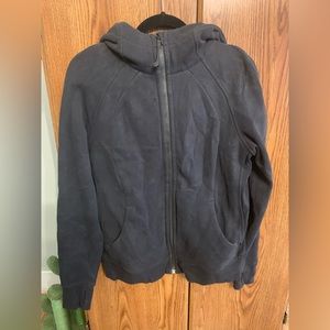 EUC 12 lululemon scuba hoodie